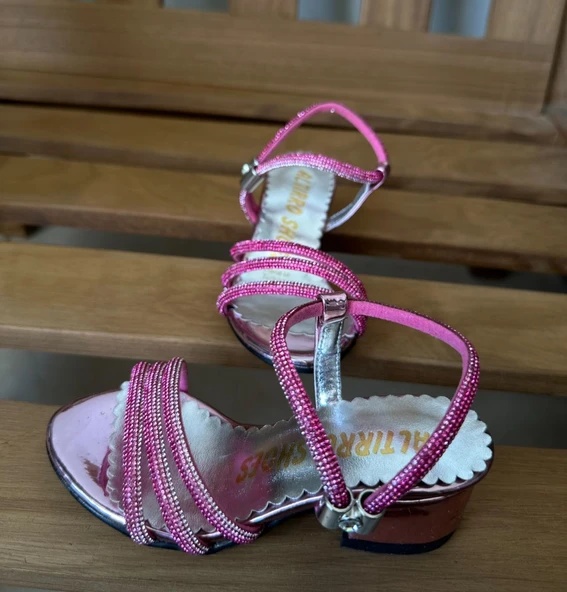 GALA taş işlemeli çocuk topuklu ayk. ürün görseli 1