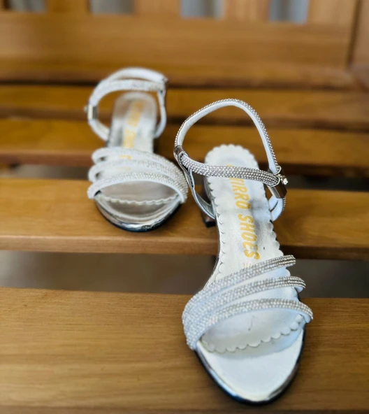 GALA taş işlemeli çocuk topuklu ayk. - Resim 3