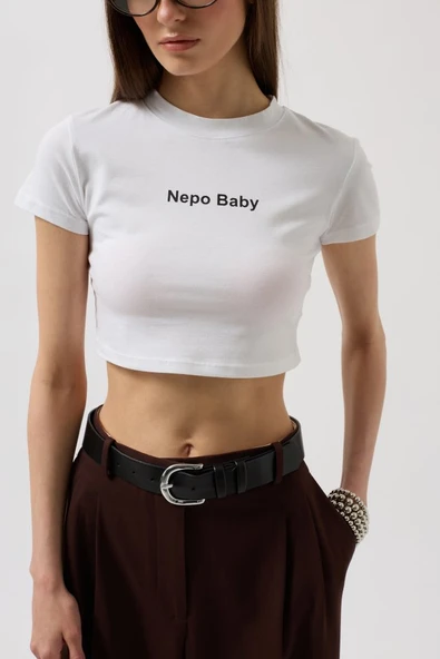 Nepo Baskılı Crop T-Shirt - Resim 4