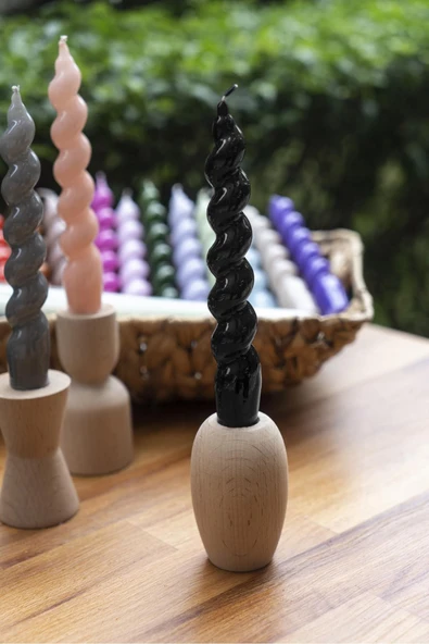 Spiral Siyah Şamdan Mum 17 Cm