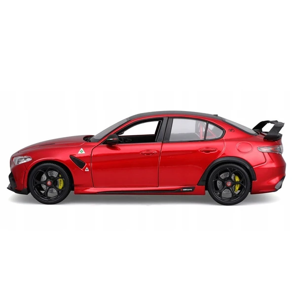 PARAPLY 11048 Burago Alfa Romeo Gıula GTA 1:18 -Sunman Kız Erkek Çocuk Oyuncak Eğitici Oyuncaklar - Resim 3