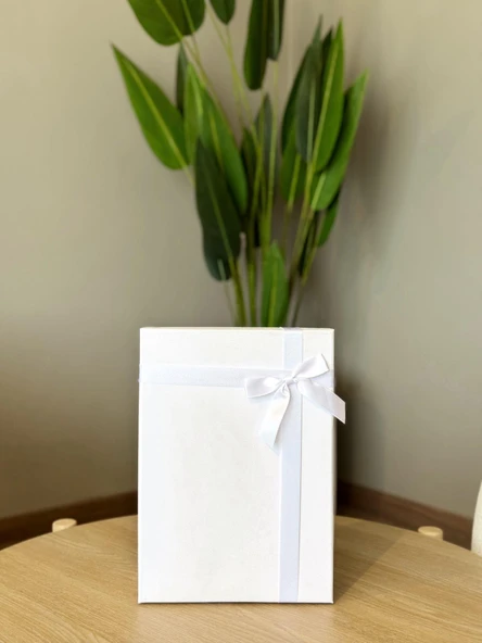 Kolix Dekoratif Beyaz Fiyonklu 2 Li Hediye Kutusu Seti Sert Mukavva Hediye Kutusu - 2