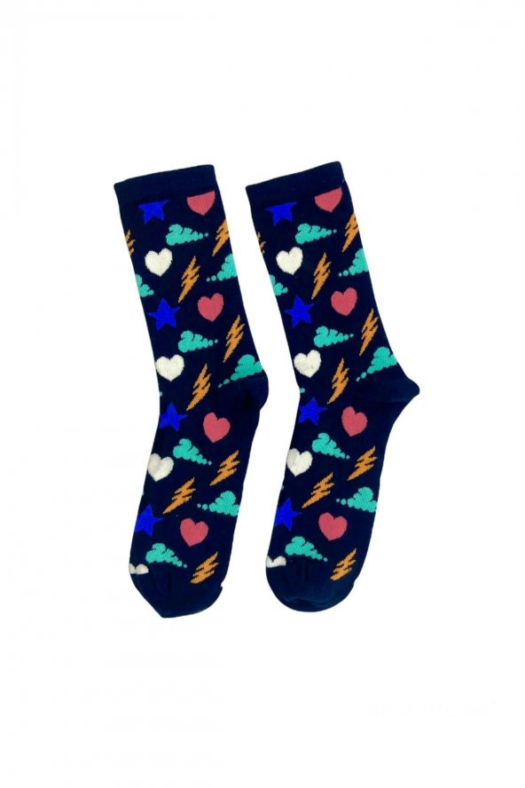 Tek Çift Kalpli Desenli Eğlenceli  Çorap  36-41 numara  T-0152