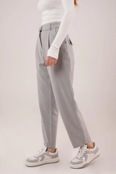 Kapama Cep Detaylı Gri Pantolon - Resim 2