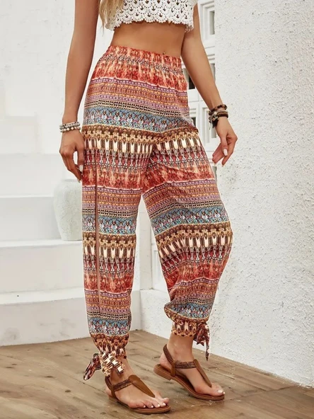 Kadın Yüksek Belli Yanlardan Yırtmaç Detaylı Desenli Bürümcük Pantolon - Resim 2