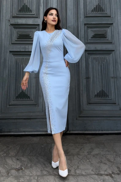 Yaka Detaylı Taş ve İnci Süslemeli Abiye Elbise 2204-Bebe Mavisi - Resim 3