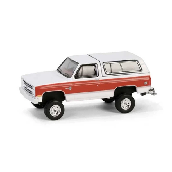 OMZ Greenlight 1/64 All-Terrain Series 16- 1984 Chevrolet K5 Blazer Silverado Kız Erkek Çocuk Oyuncak Eğ ürün görseli