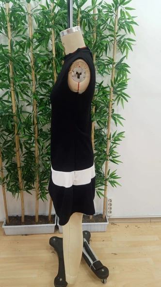 Kadın Sıfır Kol Yarı Balıkçı Yaka şerit Detaylı Ithal Krep Elbise - Resim 7