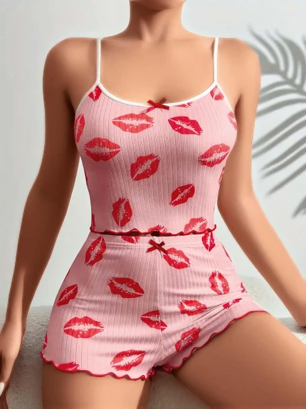 AmoraSecret AmoraSecret Pamuklu Kiss Öpücük Desen Pembe Şortlu Pijama Takımı - 1