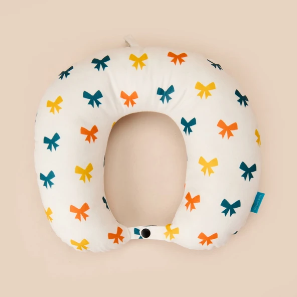 Kurdele Desenli Seyahat Boyun Yastığı - Renkli - 28,5x30 cm ürün görseli 1