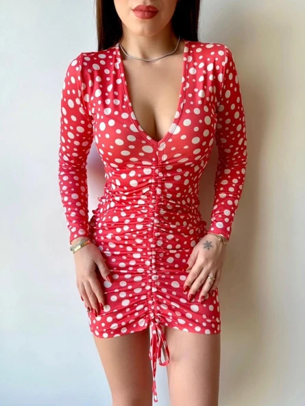 Kadın V Yaka önü Asansör Büzgü Detay Fırsat ürün Puantiyeli Mini Elbise - Resim 2