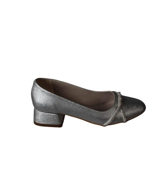 YAZKIŞ Kadın Siyah Cilt Gümüş Parlak Üzeri Burgu Taşlı Yuvarlak Burun 3cm Kare Topuk Ayakkabı - Resim 6