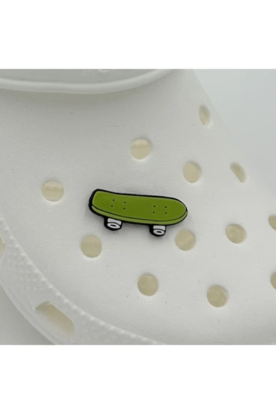 Crocs Terlik Süsü ve Aksesuarı , Çanta Süsü – Renkli Jibbitz Kaykay Görselli Figür Aksesuarı ürün görseli 1