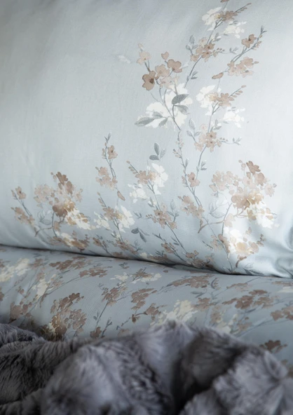 Çift Kişilik Briella Gri Yatak Örtülü Nevresim Set - 2