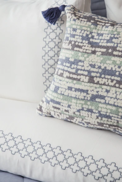 Çift Kişilik Beetle Mavi Yatak Örtüsü Nevresim Seti - 2