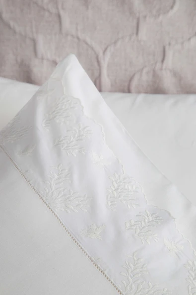 Çift Kişilik Serene Gri Timeless Yatak Örtüsü Nevresim Prime Set - 3