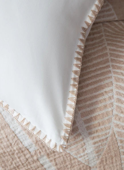 Çift Kişilik June Bej Müslin Yatak Örtülü Nevresimli Pike Takımı - 2