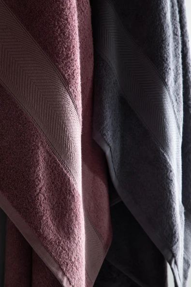 Lotus 90x150 CM 4'Lü Gül Kurusu/Koyu Gri Havlu Aile Seti - 2