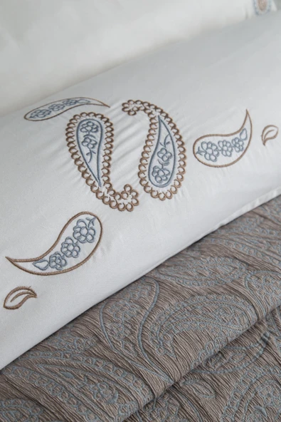 Çift Kişilik Marsilya İndigo Yatak Örtülü Nevresimli Set - 5