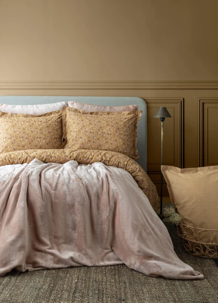 Çift Kişilik Victoria Blush My Touch Nevresim Takımı