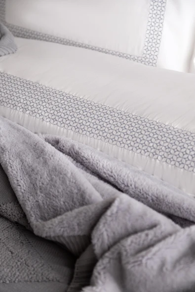 Çift Kişilik Moneda Gray Yatak Örtüsü Nevresim Seti - 4