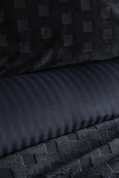 King Size Times Black Unique Touch Nevresim Takımı - 2