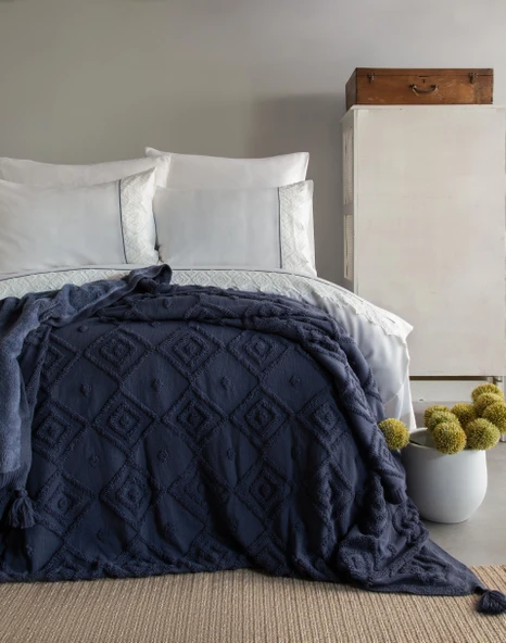 Çift Kişilik Ellion İndigo Trikolu Battaniyeli Nevresim Takımı