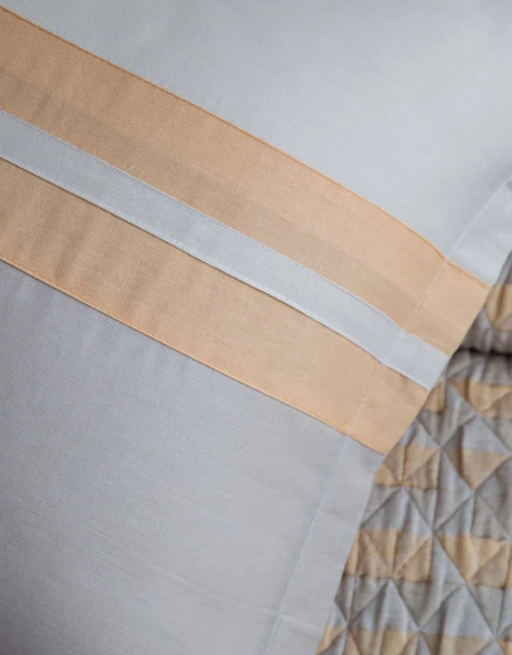 Çift Kişilik Pisagor Bej Timeless Yatak Örtüsü Nevresim Prime Set - 2