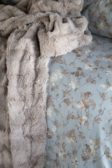 Çift Kişilik Briella Vizon Yatak Örtülü Nevresim Set - Resim 2