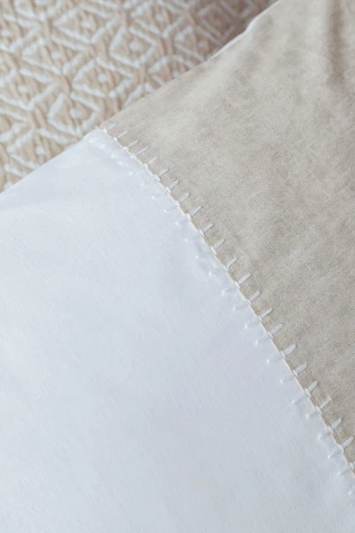 Çift Kişilik Omari Bej Timeless Yatak Örtüsü Nevresim Prime Set - 2