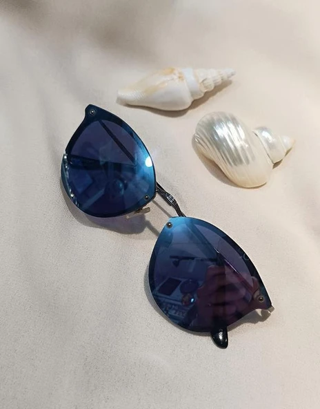 DK4170 COL.3 Kadın Güneş Gözlüğü Kutusunda - Resim 2