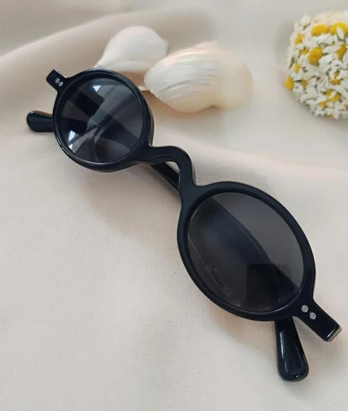 Silvio Monetti SM-21001 Col 01 UV400 Kadın Güneş Gözlüğü Kutusunda ürün görseli