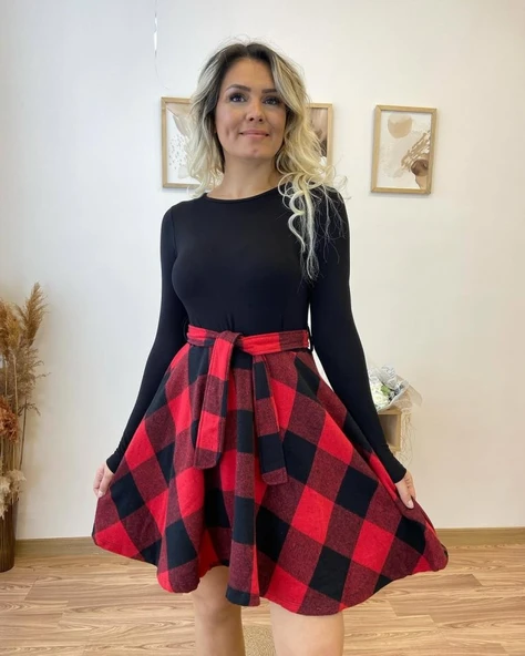 Kadın Uzun Kollu Bisiklet Yaka üst Viskon Alt Ekose Kısa Elbise ürün görseli