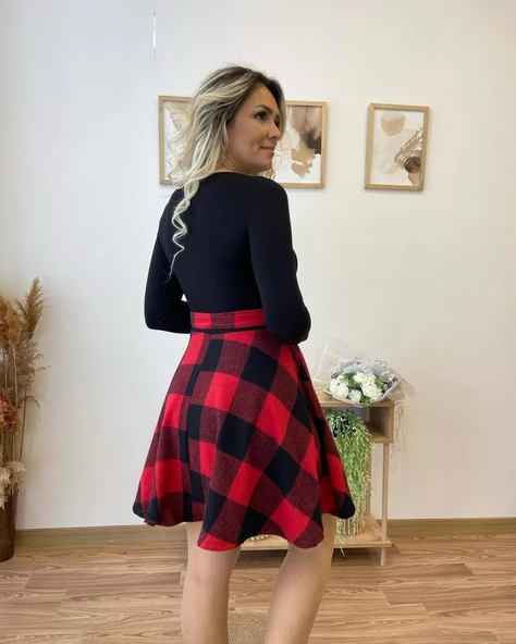 Kadın Uzun Kollu Bisiklet Yaka üst Viskon Alt Ekose Kısa Elbise - Resim 5