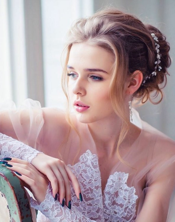 El Yapımı Zarif Model Gelin Tacı Nişan Nikah Pirinç İnci Helen Model Saç Aksesuarı - 4