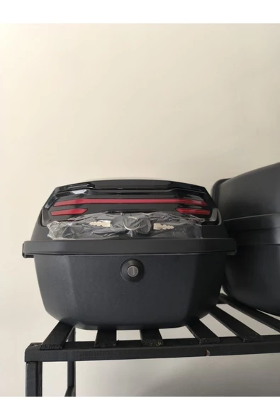 AKGÜNEŞ MOTOGARAJ Akgüneş Ithal 33 Lt Motosiklet Arka Çantası Topcase - 5