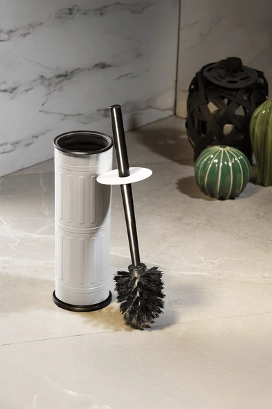 Vintage Beyaz WC Tuvalet Fırçası – Metal Kapalı Hazneli Stand, (8,5 x 36 cm) Ergonomik Sap, Hijyenik ürün görseli