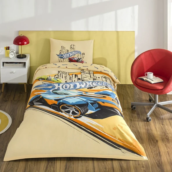 Taç Lisanslı Hot Wheels Winner Tek Kişilik Pamuk Nevresim Takımı ürün görseli 1