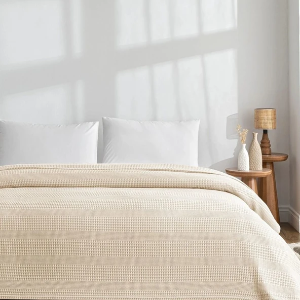 TAÇ MONET PİKE ÇİFT KİŞİLİK KREM ürün görseli 1