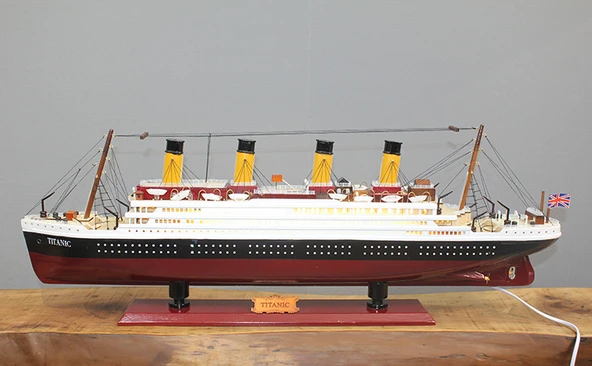 Ahşap Titanik Gemisi Ledli - 1
