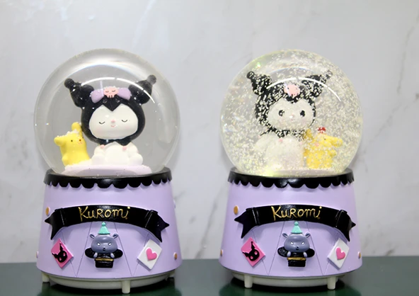 Kuromi Işıklı Müzikli Kar Küresi Orta Boy Model 2 ürün görseli 1