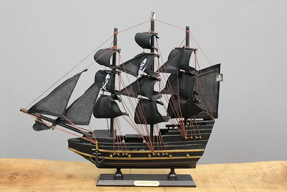 Ahşap Korsan Gemisi 35x40 cm ürün görseli 1