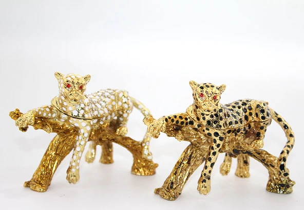 Swarovski Taşlı Tekli Leopar Model 3 ürün görseli