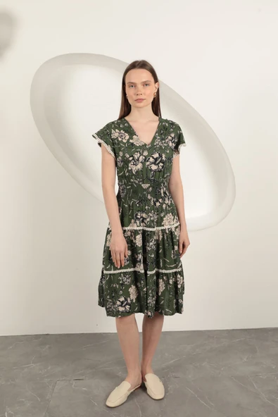 Viskon Çiçek Desenli Elbise-Yeşil - Resim 2