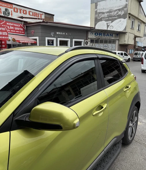 Hyundai Kona 2018-2023 Arası Cam Rüzgarlık OEM (Made in Korea) - 2