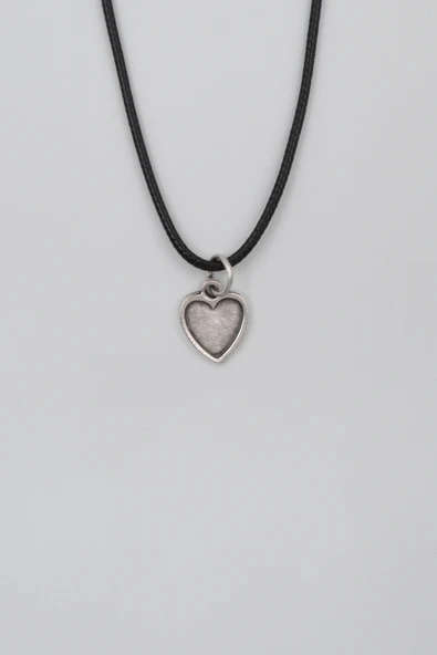 Minimalist Kalp Siyah Deri İp Kolye - Antik Gümüş Kaplama - Kadın Erkek - 60 cm ürün görseli 1