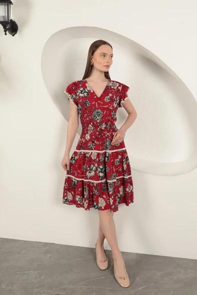 Viskon Çiçek Desenli Elbise-Kırmızı ürün görseli