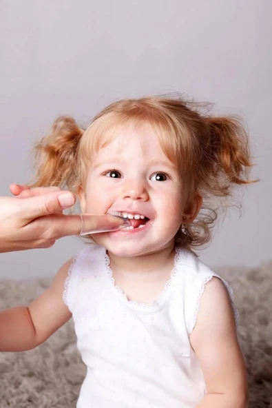 Silikon Bebek Parmak Diş Fırçası - Finger Brush 0-3 Yaş, Silikon Parmak Fırça - 2