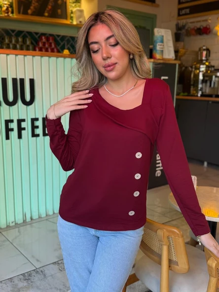 Kadın Uzun Kollu Geometrik Yaka Detay Yandan Düğmeli Viskon Iki Iplik Bluz ürün görseli