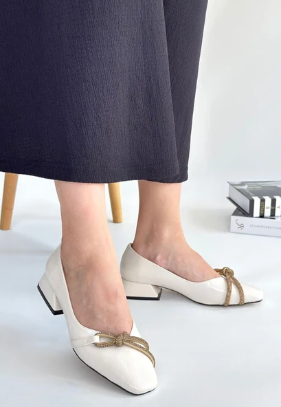 Estay Ten Rugan Topuklu Ayakkabı ürün görseli 1